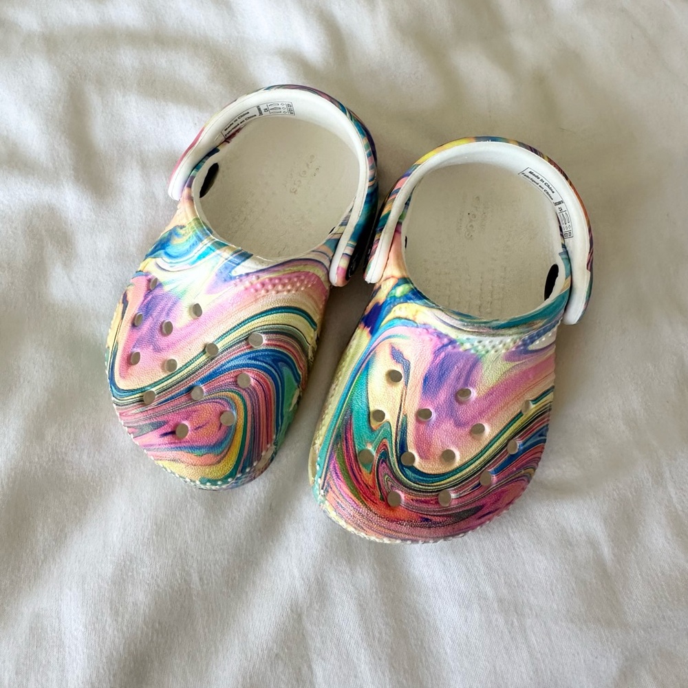 Tie dye Crocs | 4 toddler